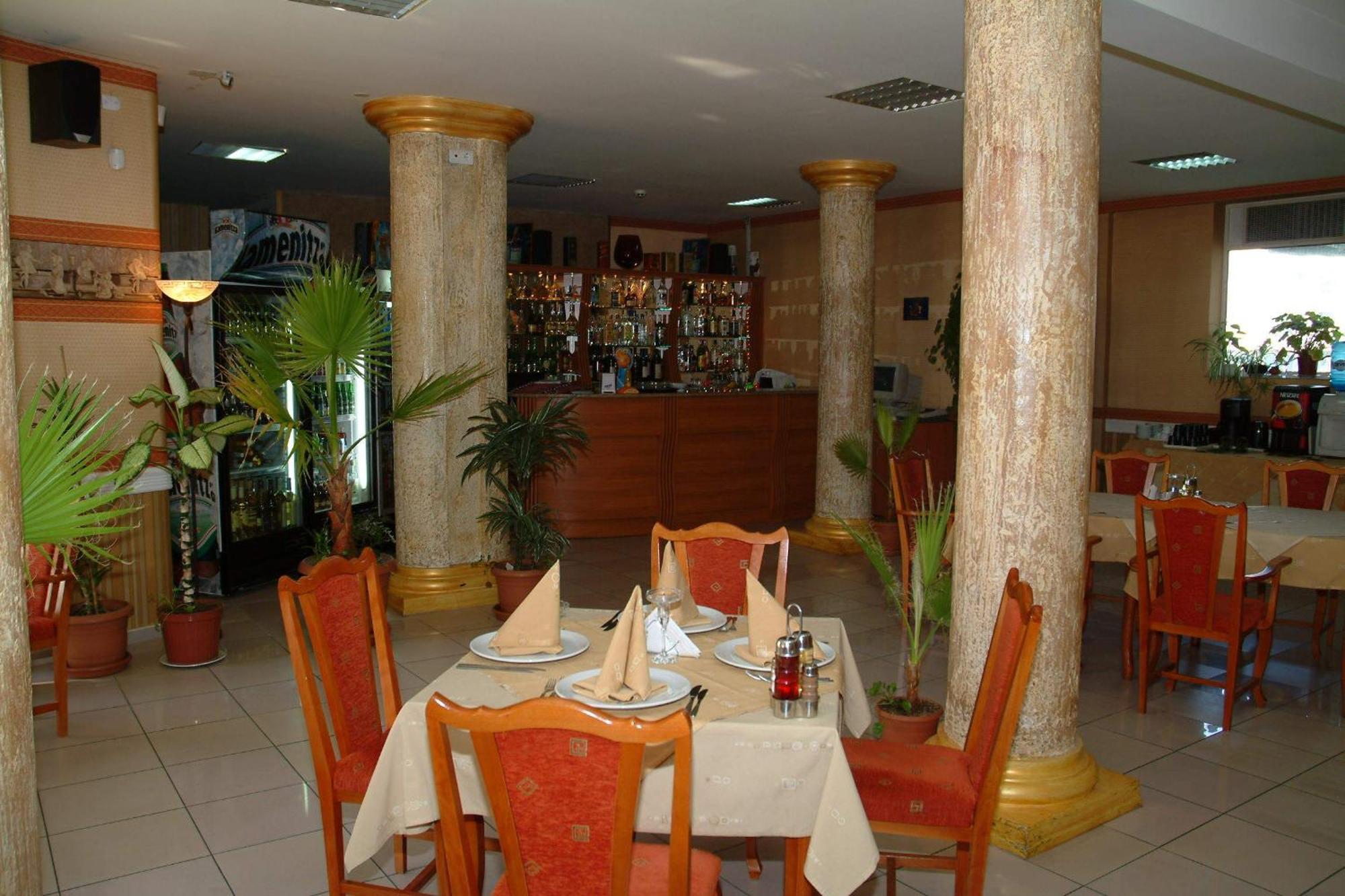 דובריץ Hotel Dobrudja מראה חיצוני תמונה