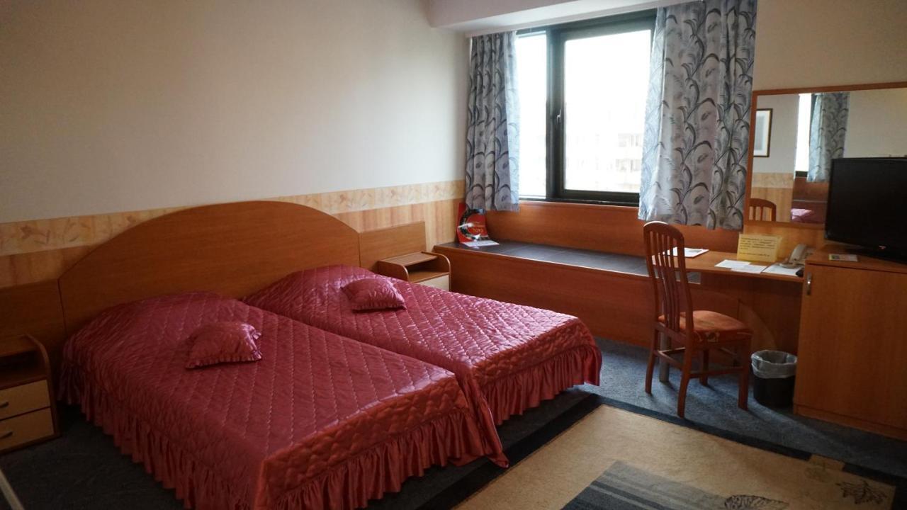 דובריץ Hotel Dobrudja מראה חיצוני תמונה